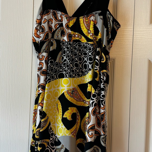 Tank Top - Picture 2 of 2